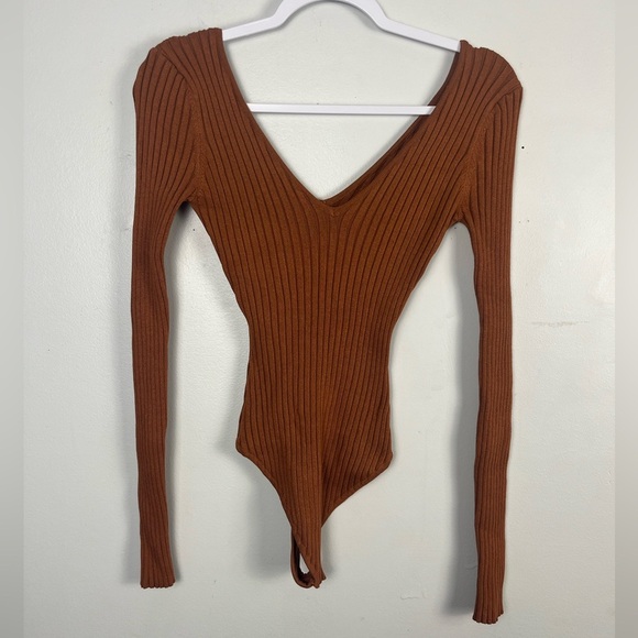 NWT Hera Collection Bodysuit size medium - Picture 2 of 6